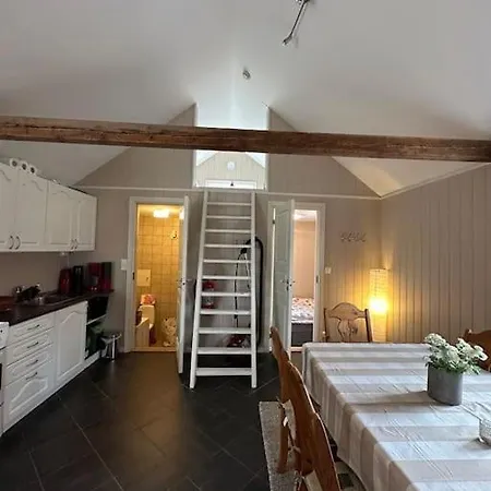 Lite Hus Til Leie Sommeren 2024 Arendal