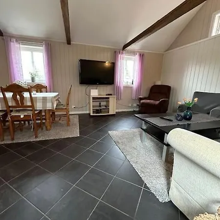 Appartement Lite Hus Til Leie Sommeren 2024