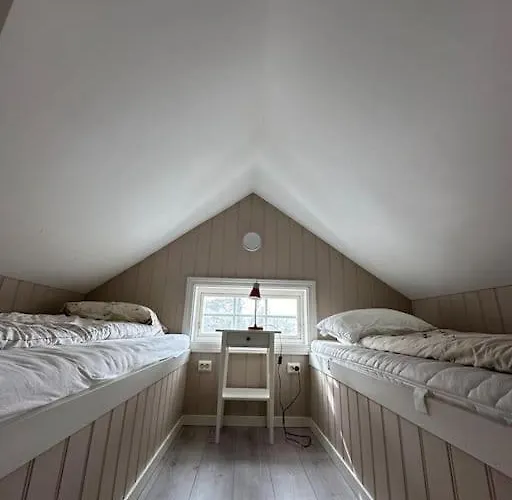 Lite Hus Til Leie Sommeren 2024 * Arendal